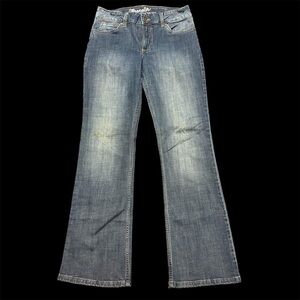 Women's Wrangler Blue Jeans